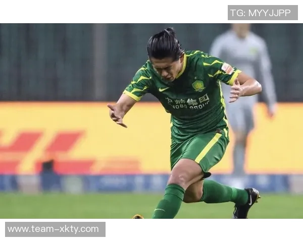 张玉宁妙传引发混乱王毅解围失误塞鸟险些破门