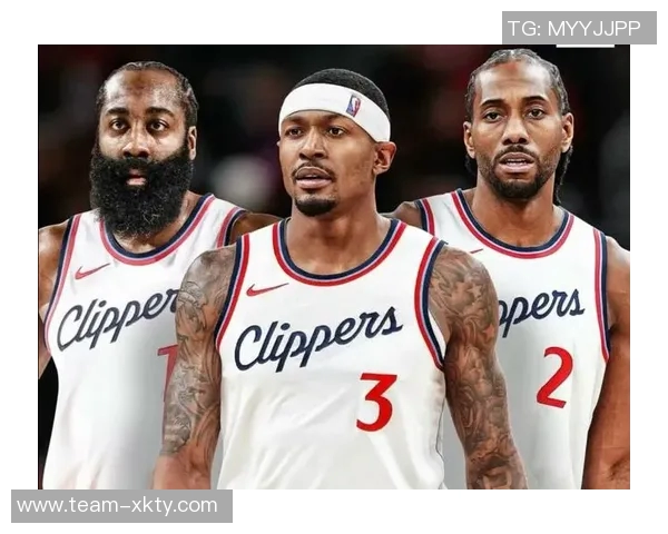 快船三巨头同场14分钟展现默契轻松净胜对手3分